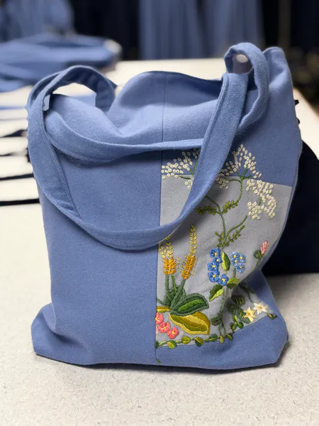 Hovedbilde Bærenett Stor Lyseblå